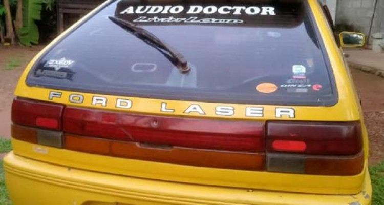 FORD LASER 1998
