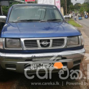 NISSAN D22 2003