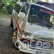 TOYOTA DOLPHIN 1992