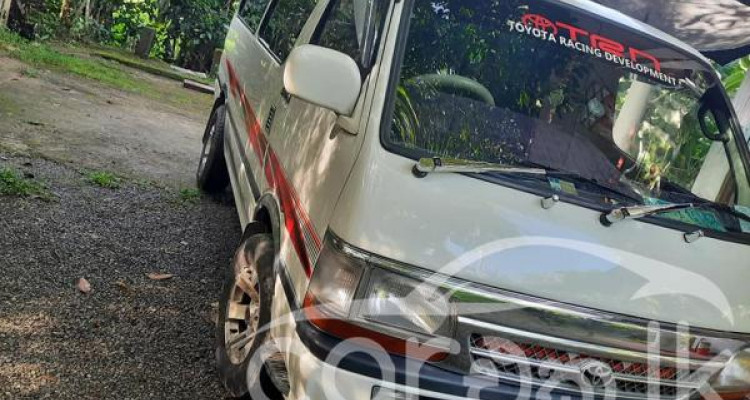 TOYOTA DOLPHIN 1992