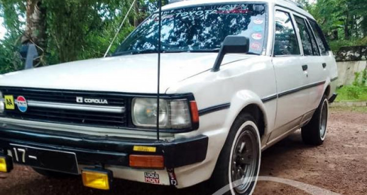 TOYOTA COROLLA 1987