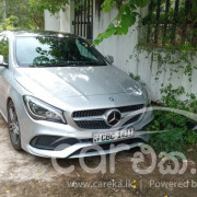 MERCEDES BENZ CLA180 2017