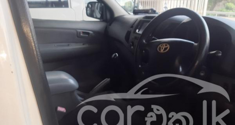 TOYOTA HILUX 4WD 2008