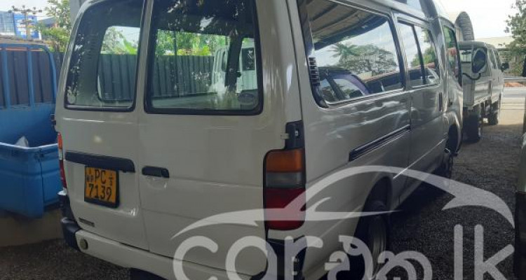 TOYOTA HIACE LH113 2006