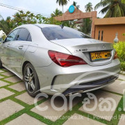 MERCEDES BENZ CLA180 2017