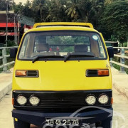 MITSUBISHI DELICA 1977