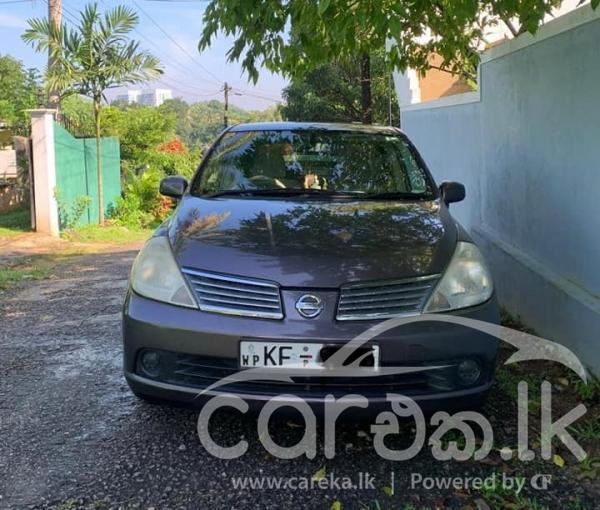 NISSAN TIIDA 2007