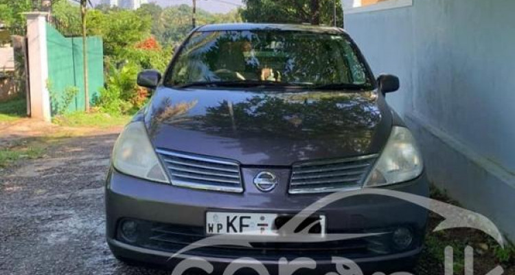 NISSAN TIIDA 2007