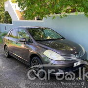 NISSAN TIIDA 2007