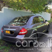 NISSAN TIIDA 2007
