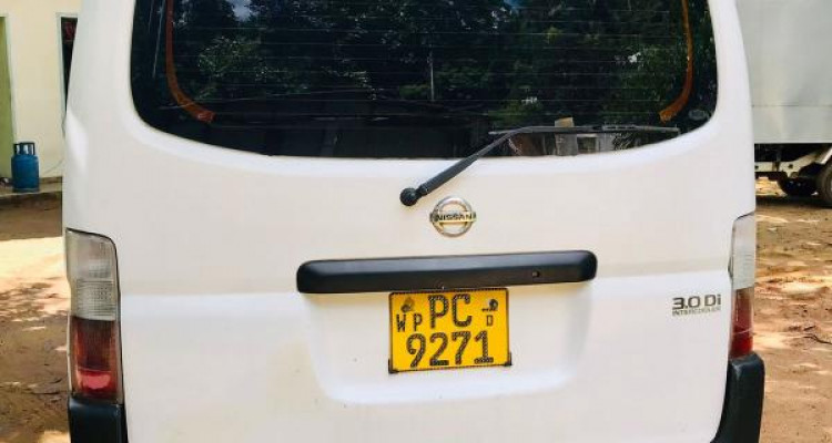 NISSAN URVAN 2007
