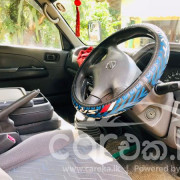 NISSAN URVAN 2007