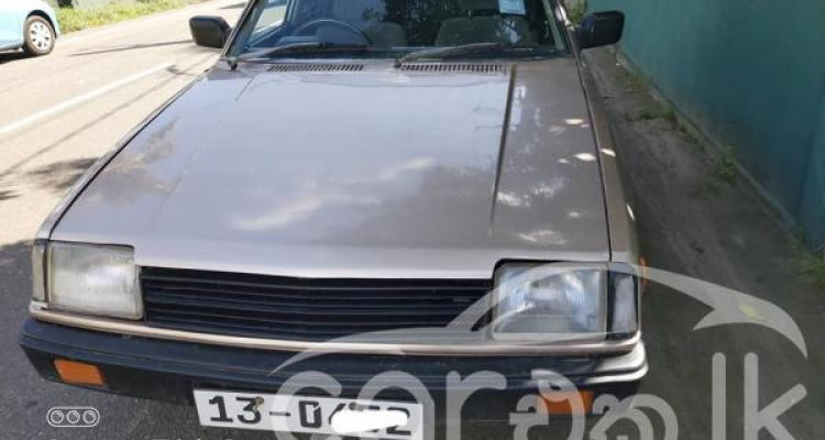 MITSUBISHI TREDIA 1983