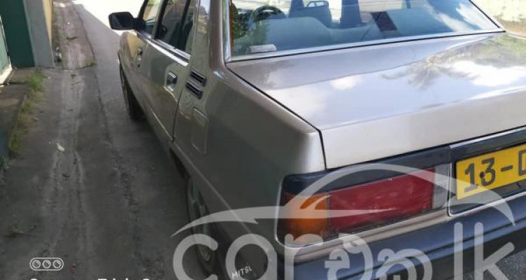 MITSUBISHI TREDIA 1983