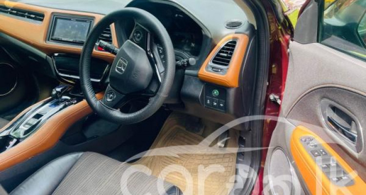 HONDA VEZEL 2014