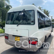 TOYOTA COASTER 2005