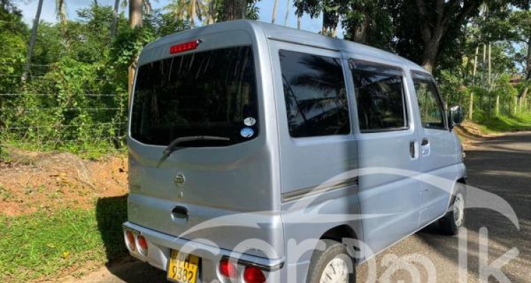NISSAN CLIPPER 2012