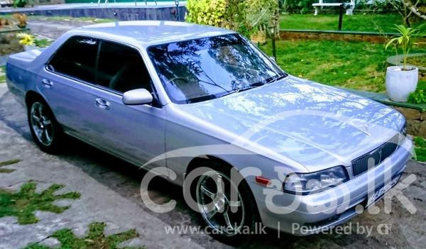 NISSAN LAUREL 1993