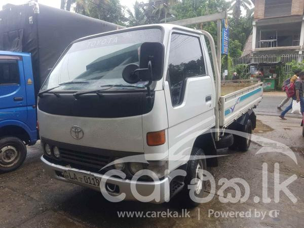 TOYOTA DYNA 150D 1999