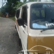 TOYOTA HIACE LH20 1978