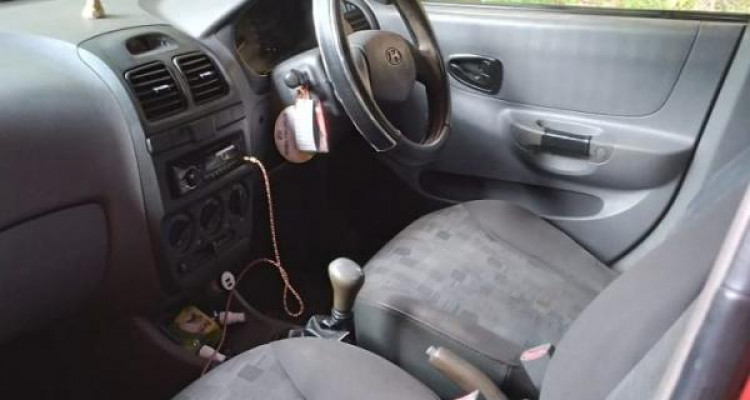 HYUNDAI ACCENT 2004