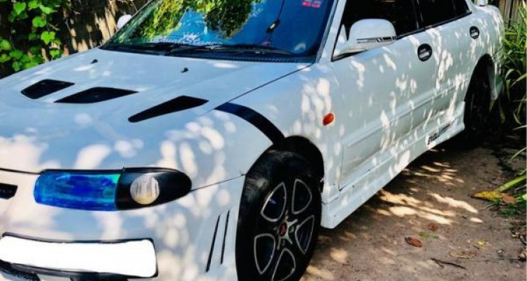 MITSUBISHI LANCER CB2 1994