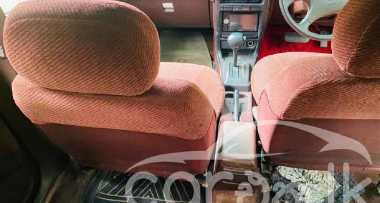 NISSAN SUNNY SB13 1991