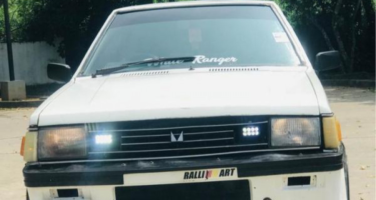 MITSUBISHI LANCER BOX 1981