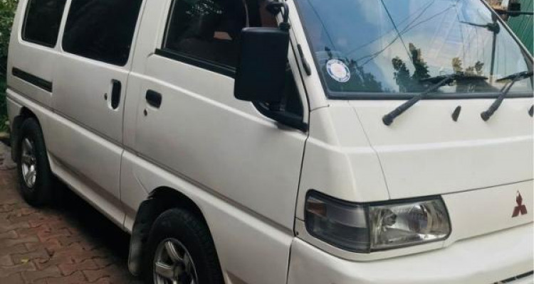 MITSUBISHI L300 PO5 2000