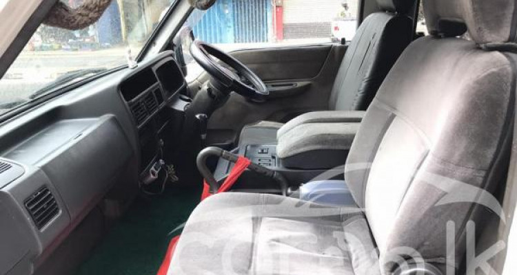 MAZDA BONGO 1994