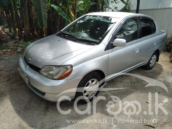 TOYOTA PLATZ 2002