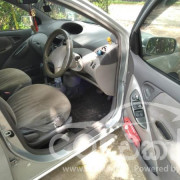 TOYOTA PLATZ 2002