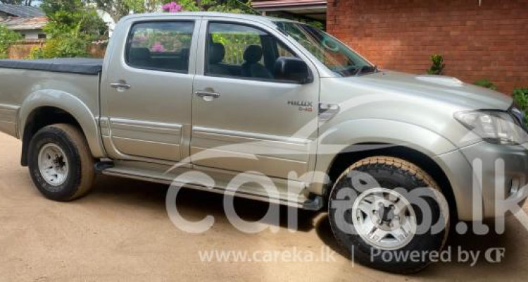 TOYOTA HILUX 2008