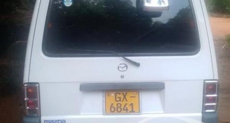MAZDA BONGO 1999