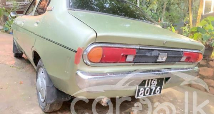 NISSAN SUNNY B211 1976