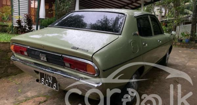 NISSAN SUNNY B211 1976