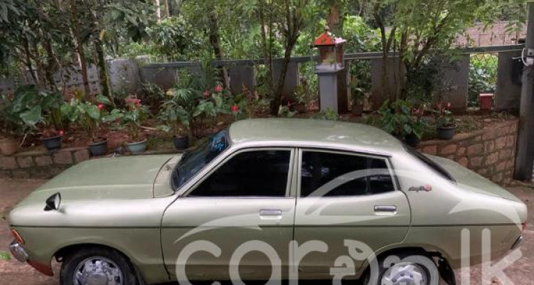 NISSAN SUNNY B211 1976
