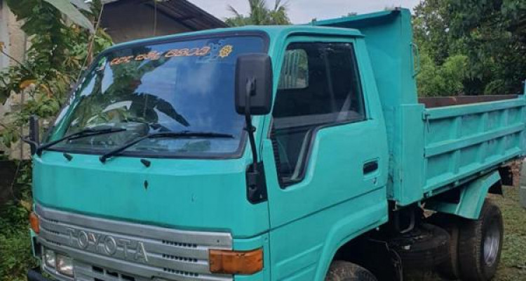 TOYOTA DYNA 1990