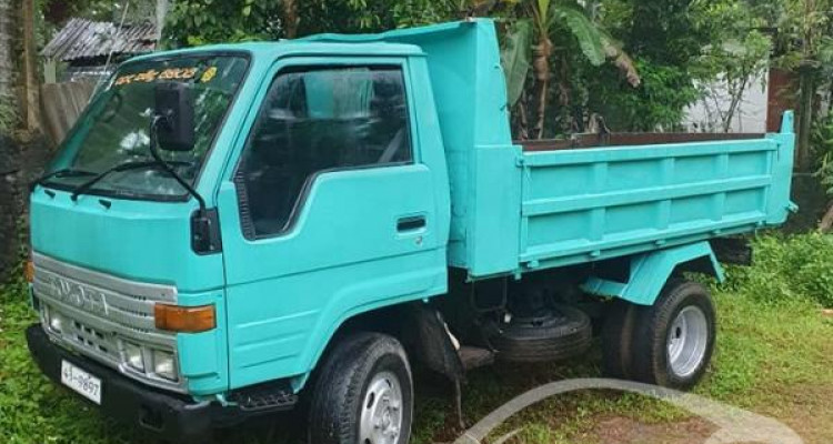 TOYOTA DYNA 1990