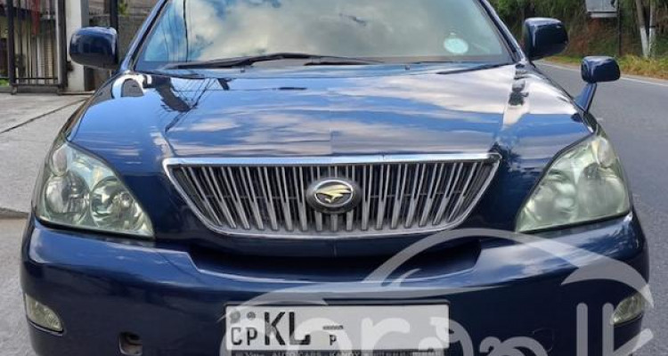 TOYOTA HARRIER 2005