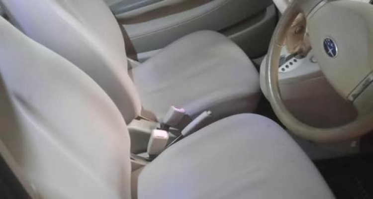 SUBARU R2 2004