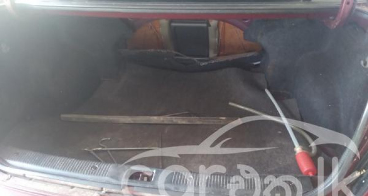 NISSAN SUNNY 2001