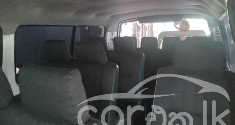 TOYOTA HIACE 1991