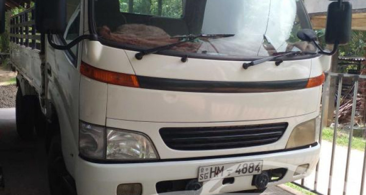 TOYOTA DYNA 1999