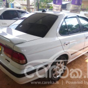 NISSAN SUNNY 2001