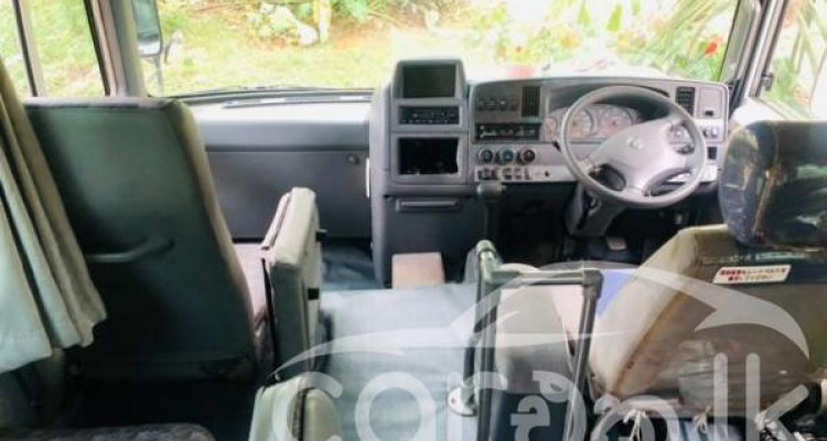 NISSAN CIVILIAN 2007