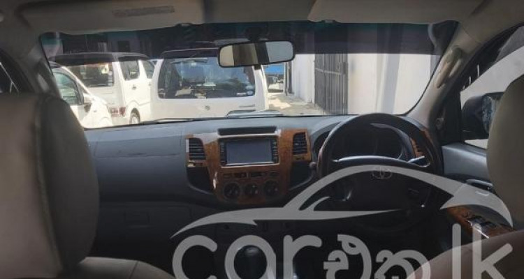 TOYOTA HILUX 2006