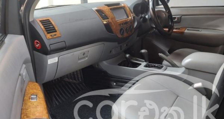 TOYOTA HILUX 2006