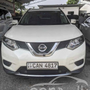 NISSAN X TRAIL 2015