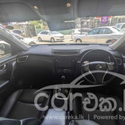 NISSAN X TRAIL 2015